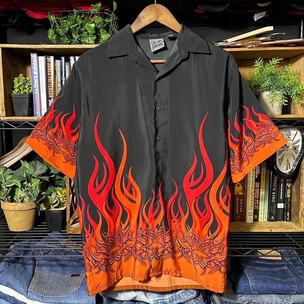 Vintage Y2K Flames Button Up Black Red Grunge Skater Biker Tee Shirt Mens Large